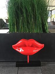 Beeld - Rode lip 37cm