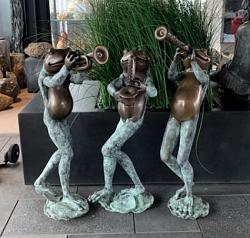 Beeld - Brons muzikant kikkers 94 cm