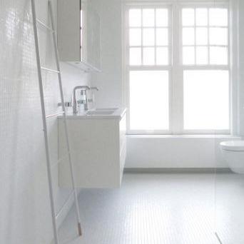 Amsterdam 32,2x32,2x0,4 Ultra White Soft Grain Glass Basic Serie Square