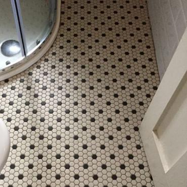 London 26x30x0,5 White + Black 18 black dots Porcelain Unglazed Hexagon