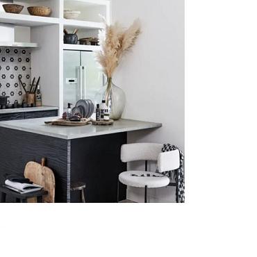 London 26x30x0,5 White + Black 4 black flowers Porcelain Unglazed Hexagon