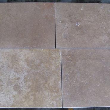 Travertin Colloseum Stone 60x60x1,5 Creme Verzoet