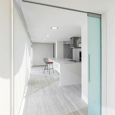 Neolith 75x150x6 Argentum Strata Riverwashed