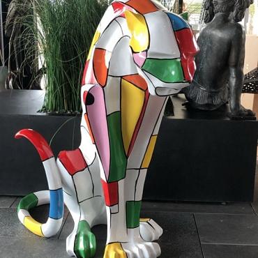 Beeld - Panter zittend