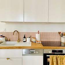 Sevilla 28,2x30,8x0,8 Pink Glossy Porcelain Glazed Mini Finger