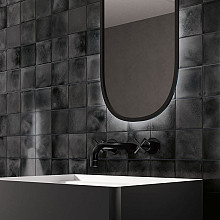Kasba 29,7x29,7x0,65 Black Glossy Porcelain Glazed Square