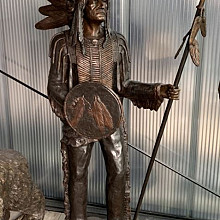 Beeld - Brons indiaan 180 cm